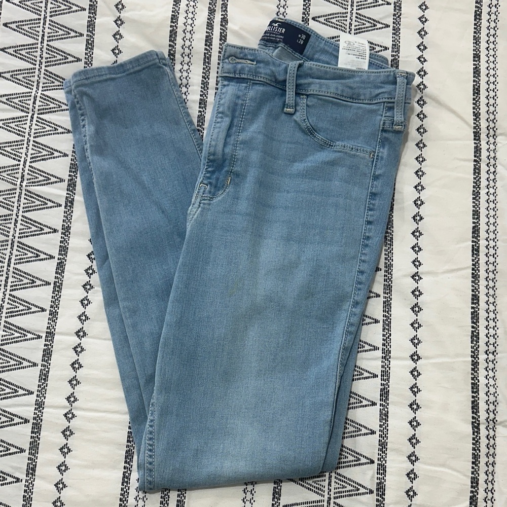 Hollister Women's Light Blue Skinny Jeans